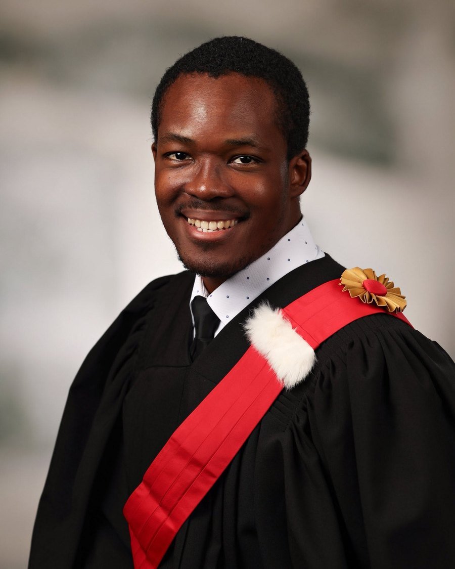 Jeph Jacquet à la remise de sa maîtrise en santé publique, Université Laval